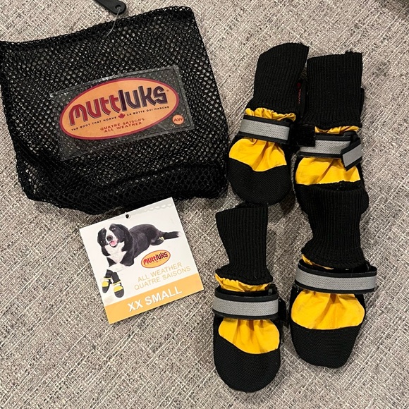 Muttluks All Weather Dog Booties (XXS) - Picture 1 of 3